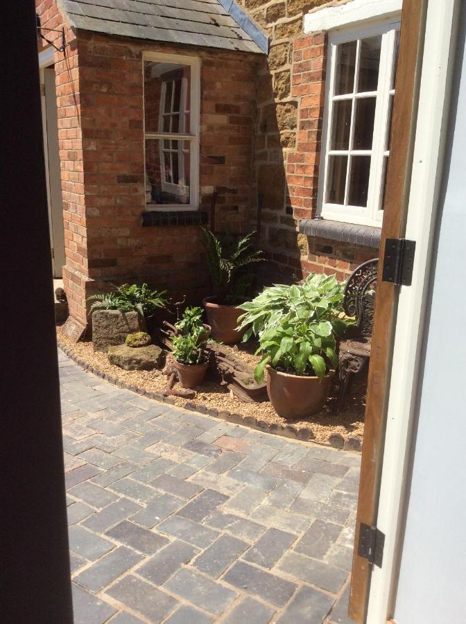 دافينتري The Rear Of The Plough,Everdon. المظهر الخارجي الصورة